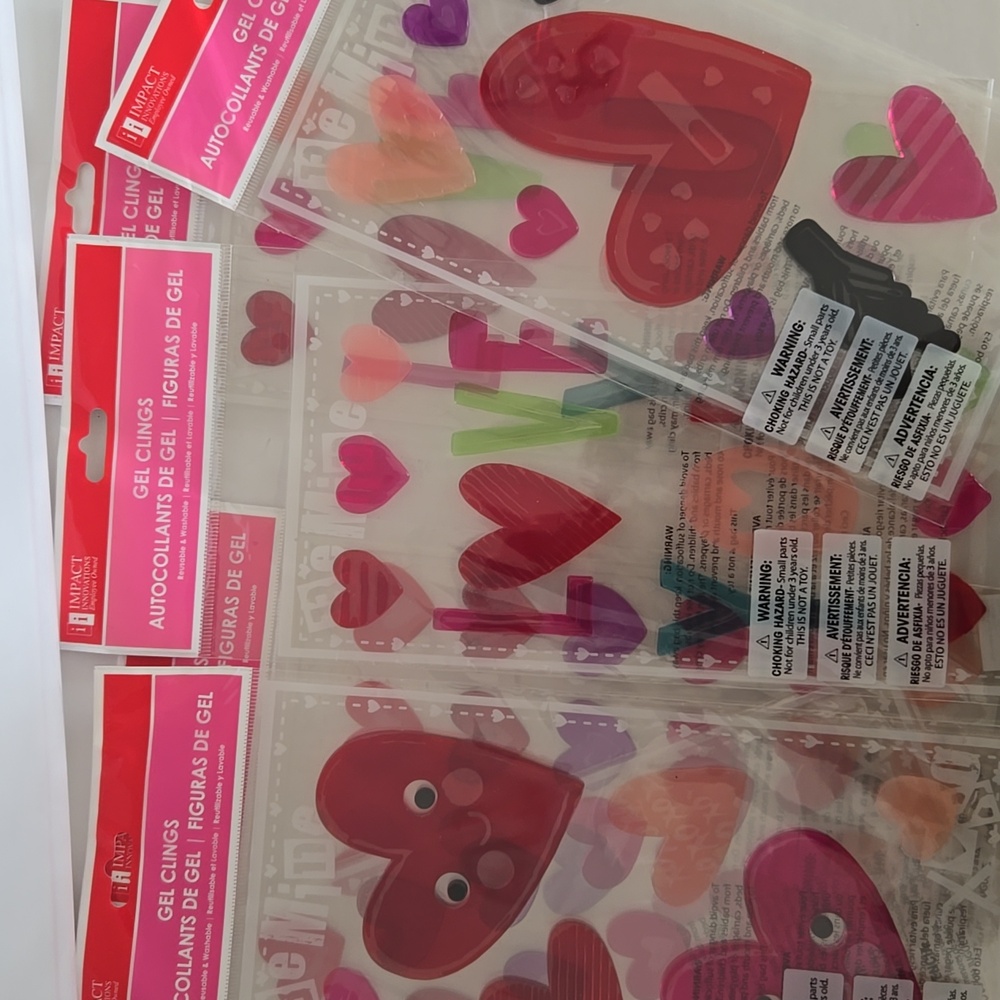 6-packages Heart Gel Clings in Red and Pink